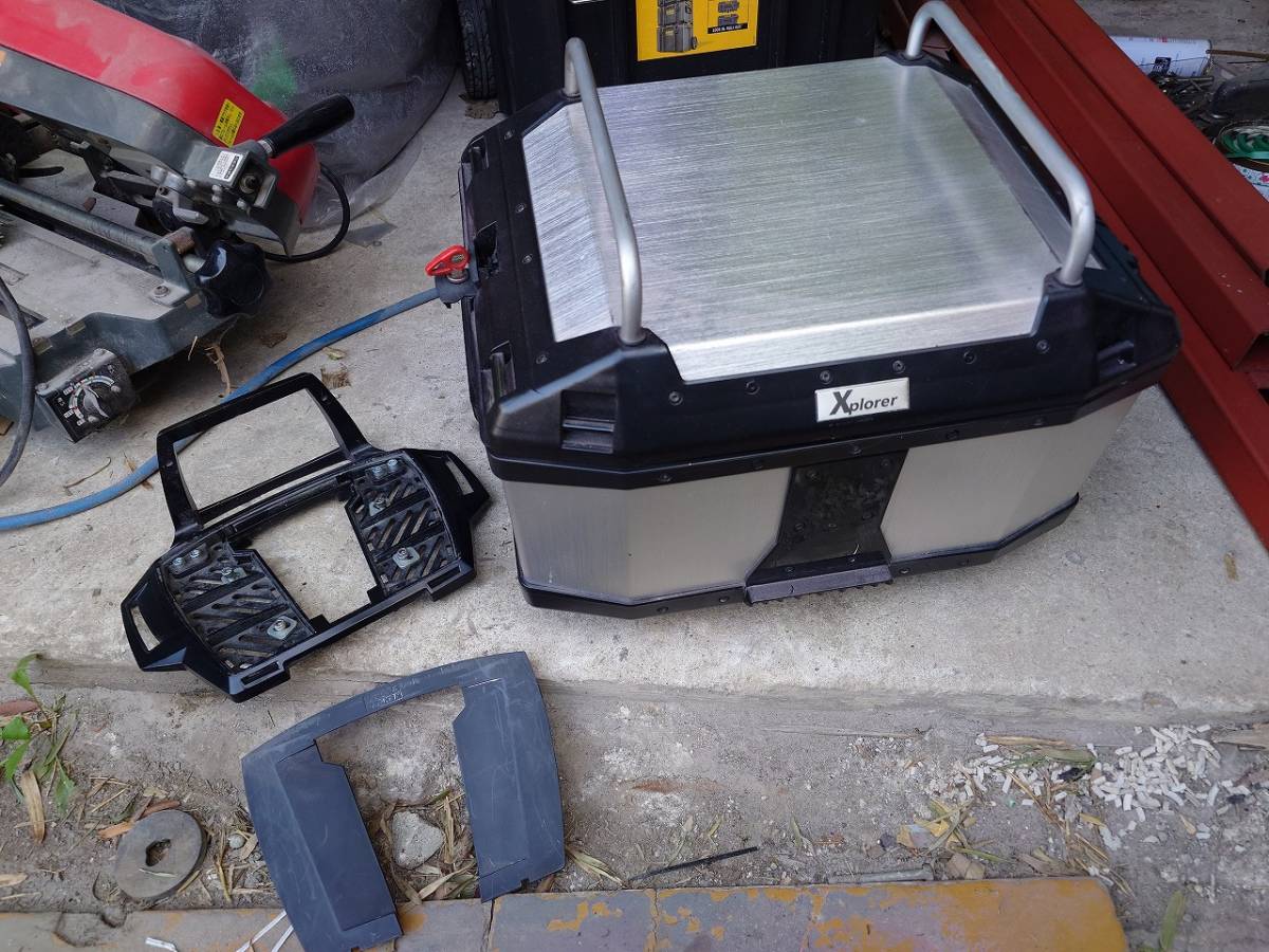 【1円～】ヘプコ&ベッカー HEPCO&BECKER　オプション品付きトップケース　リアボックス【売切】