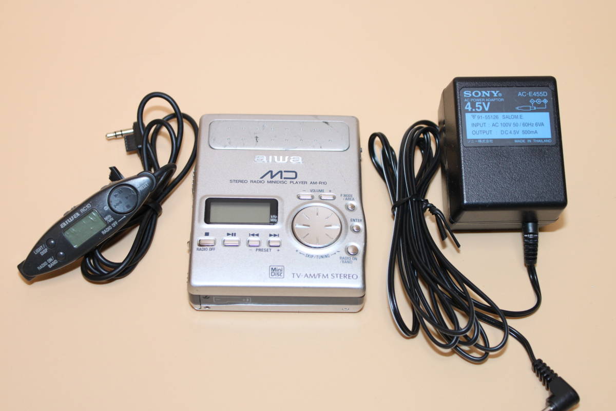 動作品 AIWA アイワ ポータブルラジオMDプレイヤー AM-R10 希少 動作