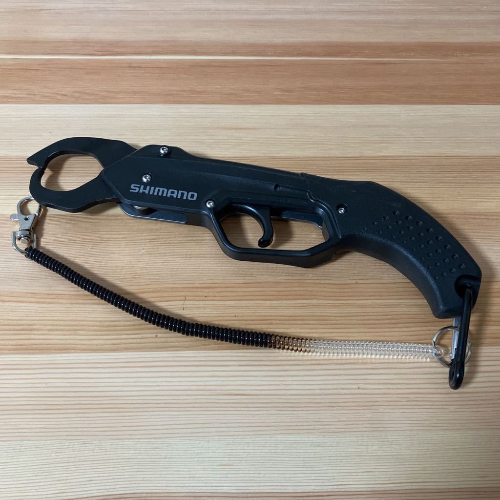 シマノ　フィッシュグリップ　中古