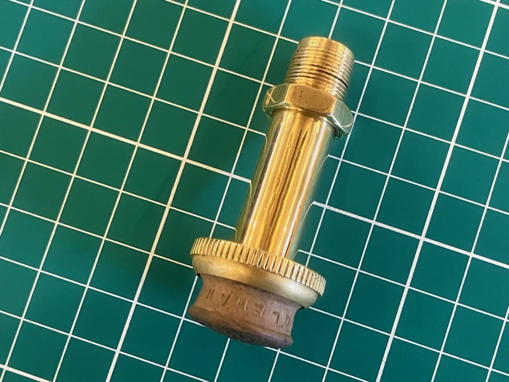 【送料180円】1954年6月 コールマン 200A セラミック製 バーナートップ 美品 イエローボーダー年！検/赤ランタン/バースデー/