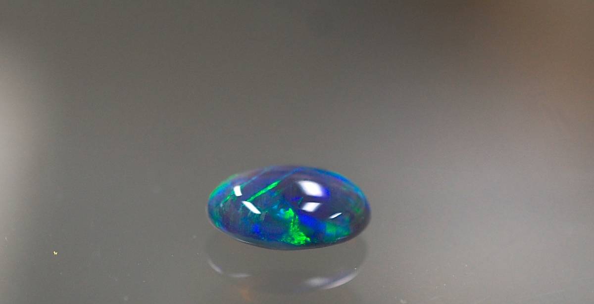 100円～】天然ブラックオパール ルース 1．55ct 【公式通販】