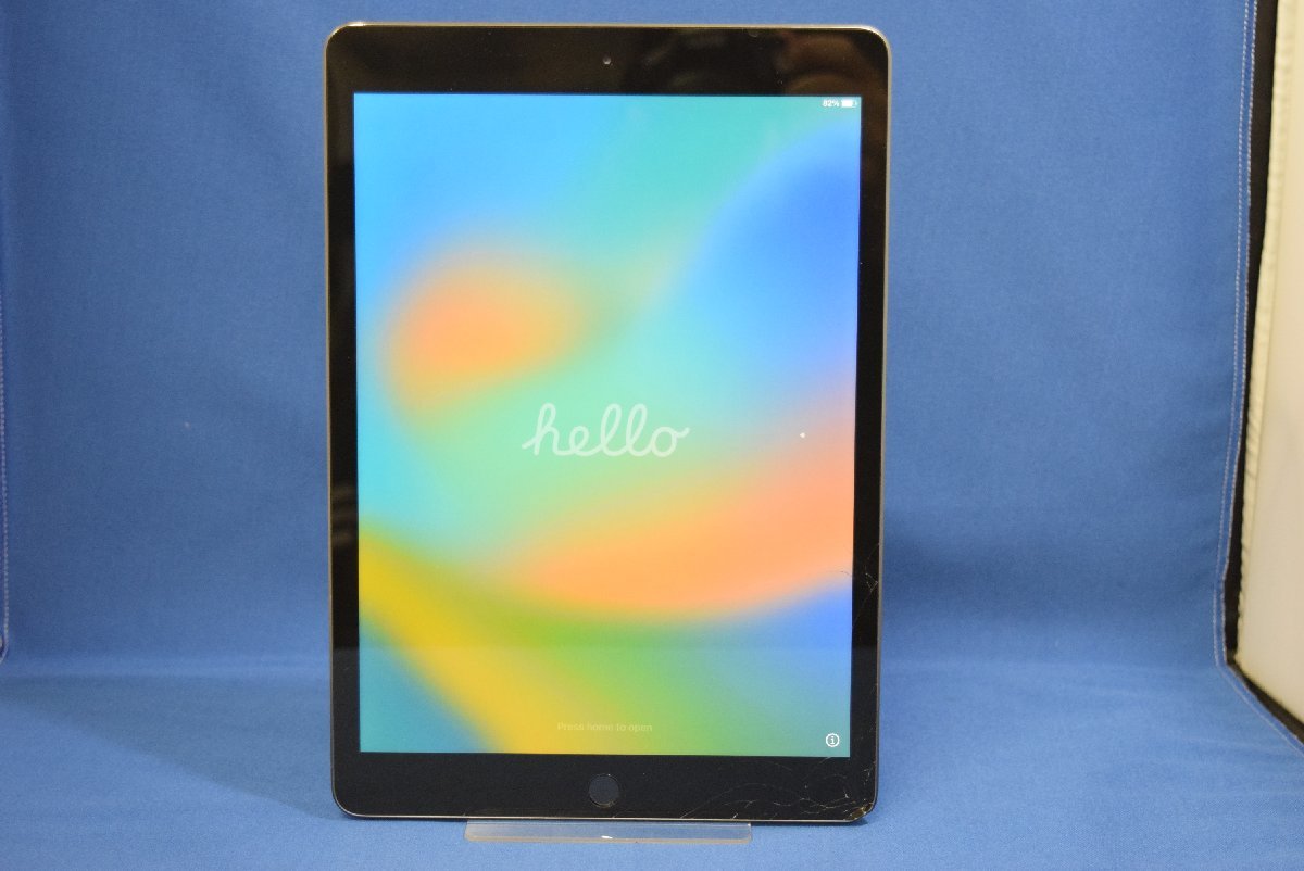 iPad - Apple Wi-Fi 32GB 6th + com : Silver Cellular 9.7in Back 