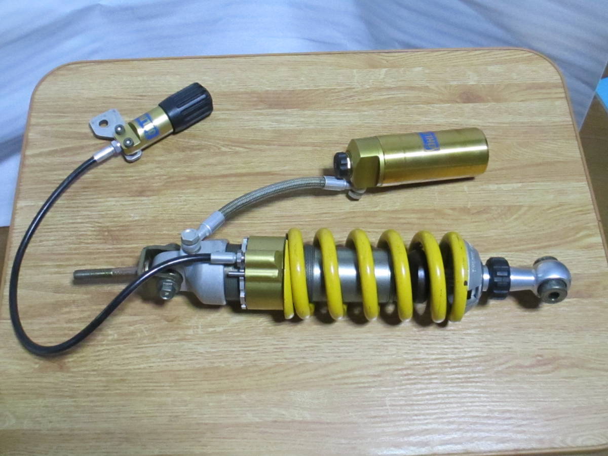 ホンダ　ＶＴＲ１０００Ｆ　ＳＣ３６　オーリンズ　リアサス