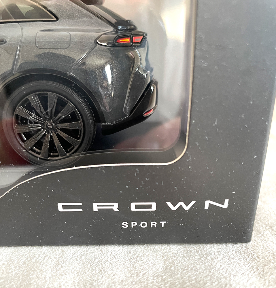 CROWN SPORT（新型クラウン スポーツ） ブラック×アッシュ サンプル