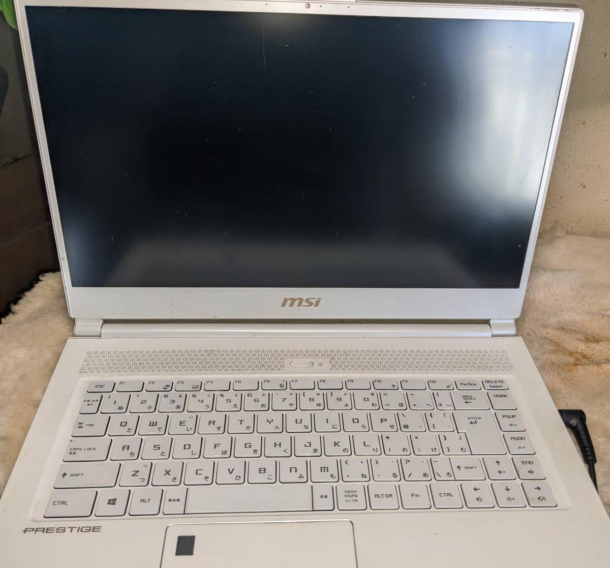 無保証　ジャンク　不動品　MSI P65 Creator 本体とACアダプターのみ　OS・RAM・SSD無し