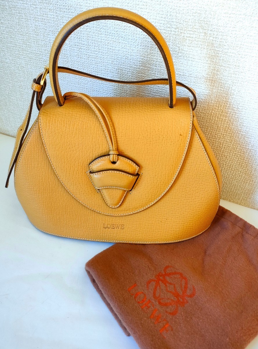 【LOEWE ロエベ】2WAY ハンドバッグ ショルダーバッグ バルセロナ レザー イエロー 黄色 ロゴ レディース トップハンドル