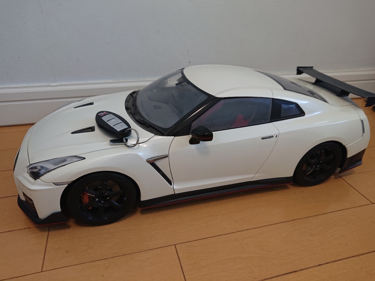 デアゴスティーニ 週刊NISSAN GT-R NISMO R35 スカイライン 1/8