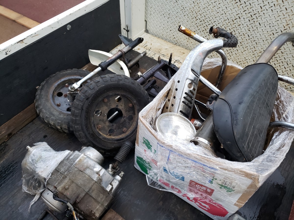 ■ホンダ AB27 モンキー 50cc エンジン くるくるハンドル マフラー ブレーキ サス その他いろいろ ジャンク 検索／ゴリラ Z50J