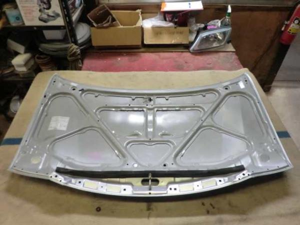 テリオスキッド ボンネットフードパネル・J111G