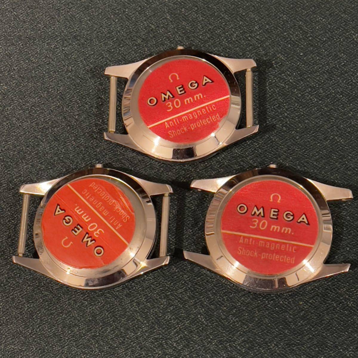 希少 当時のタグシール付き 1950〜1960年代 オメガ 30mmキャリバーデッドストックSSケース 3点 2760 cal.283など対応