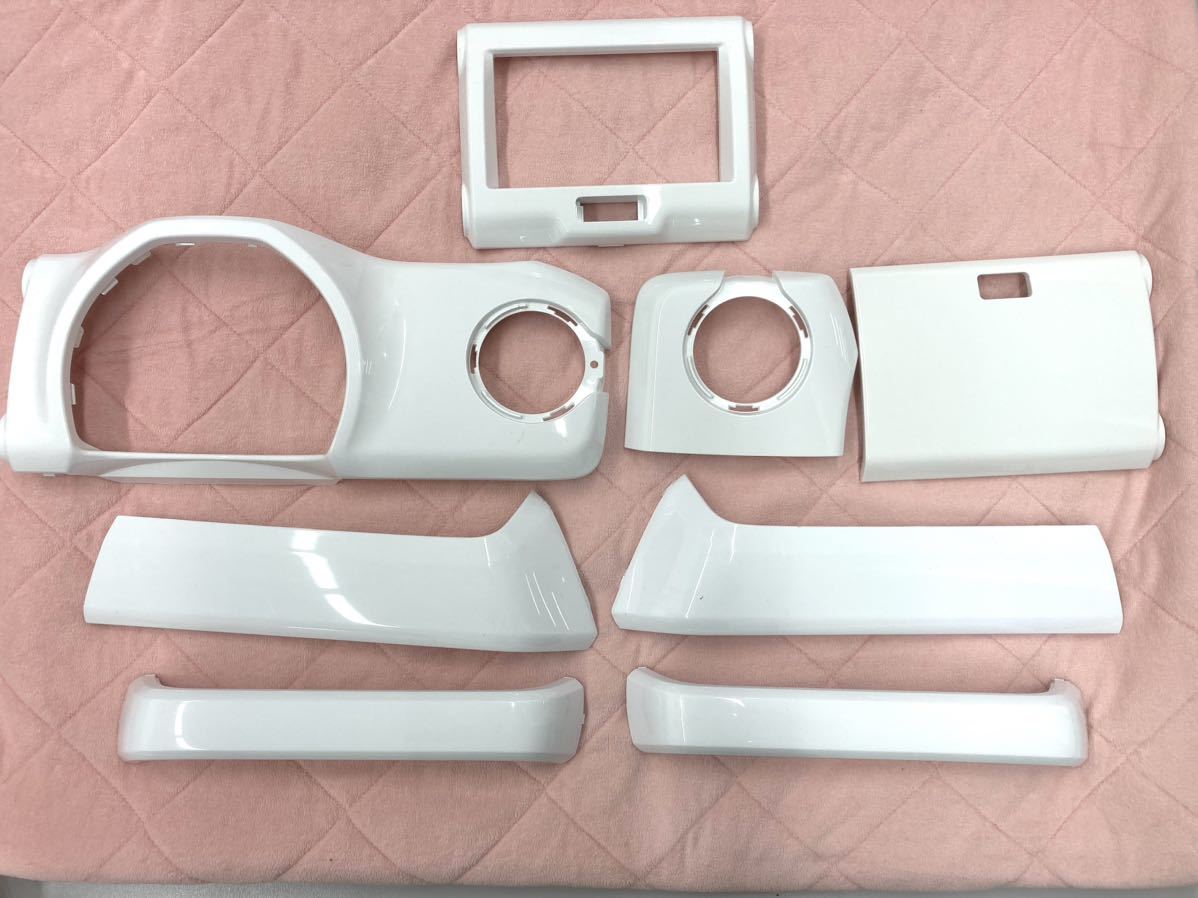 新品未使用　スズキ　ハスラー　MR31S インパネ　8点セット　インパネ交換　白 