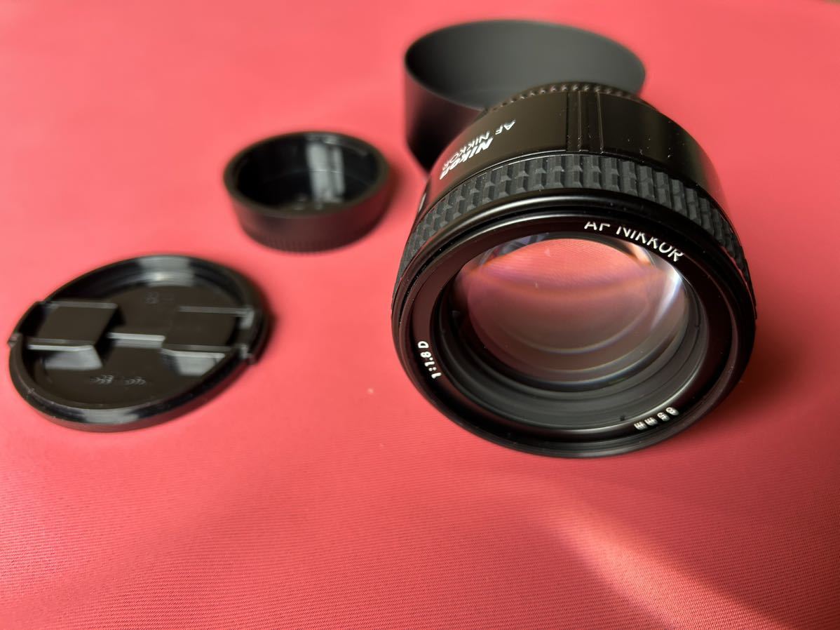 ニコン AF NIKKOR 85mmレンズ 1:1.8 D 85mm Nikon AF – KameraHaus Review