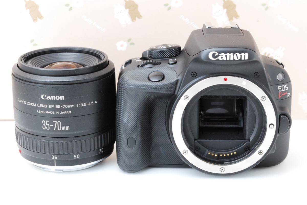 Canon eos Kiss X7☆高性能デジタル一眼レフカメラ♪スマホ転送♪秋冬