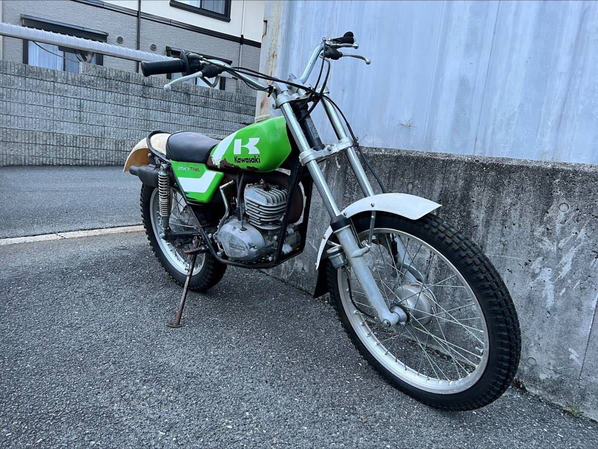中古車 実動 現車販売 低走行 トライアルバイク kAWASAKI カワサキ