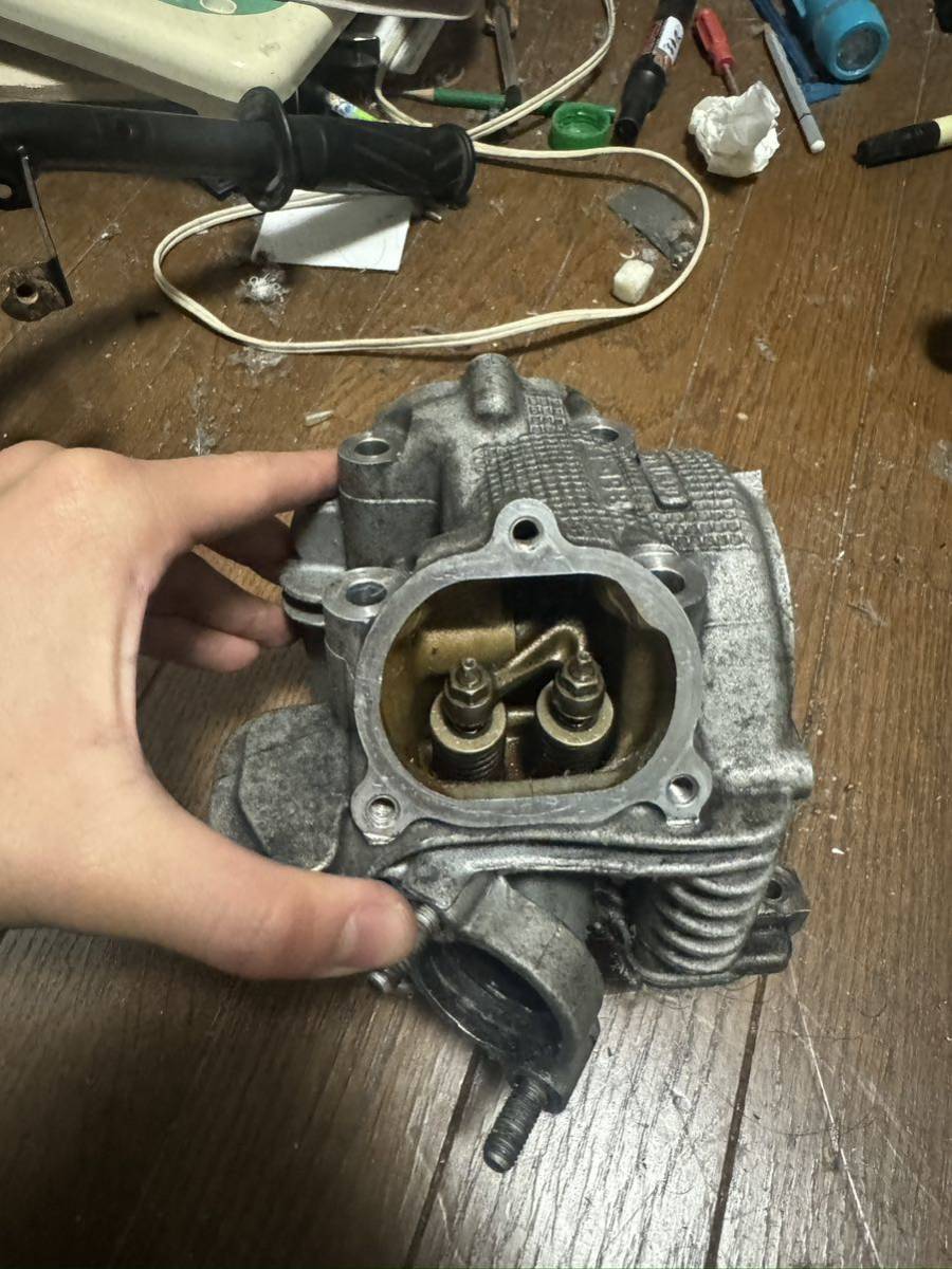 シグナスx 　1〜5型用　シリンダーヘッド