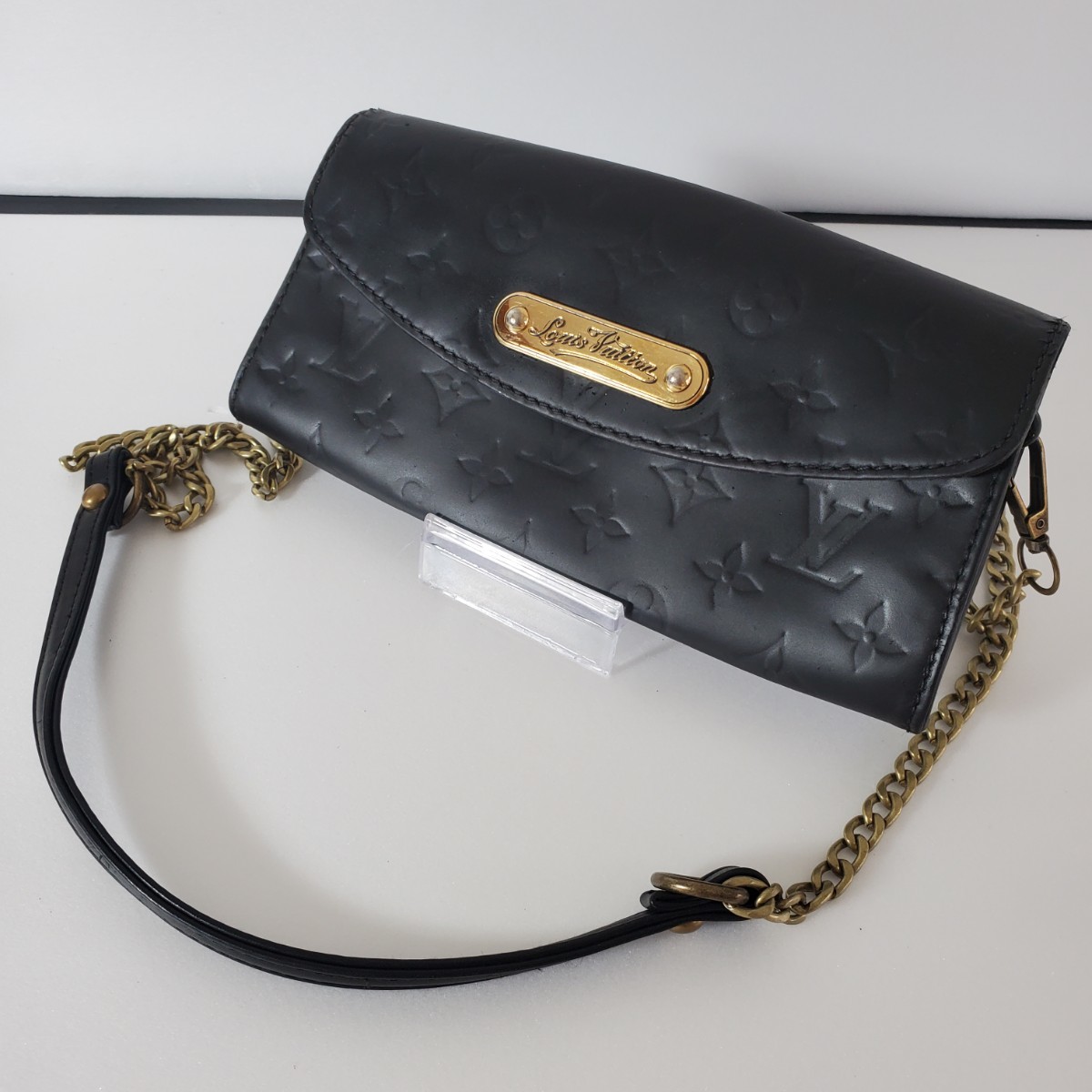 a122 Louis Vuitton ルイヴィトン チェーン ウォレット 財布