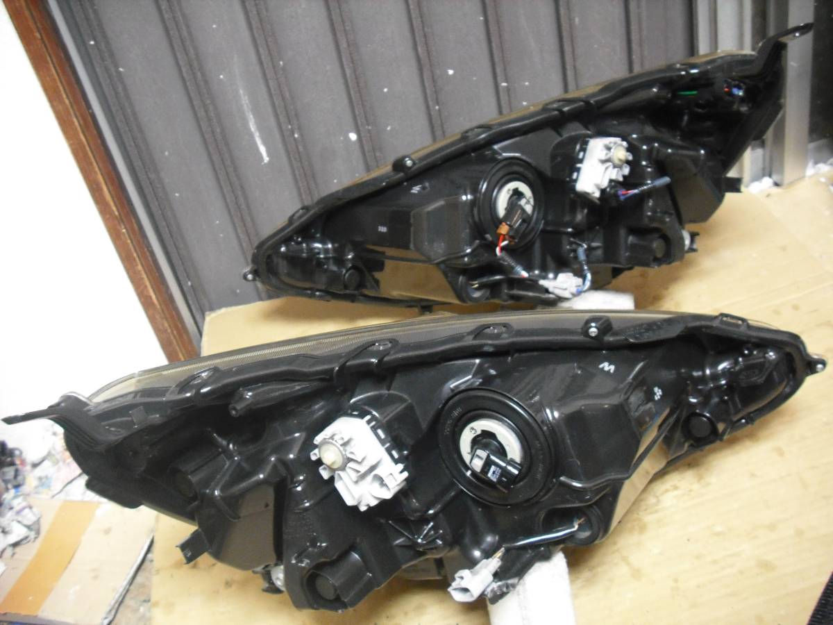 トヨタ純正 TOYOTA NHP10 中期 前期 10 アクア G'S 純正 LEDヘッド