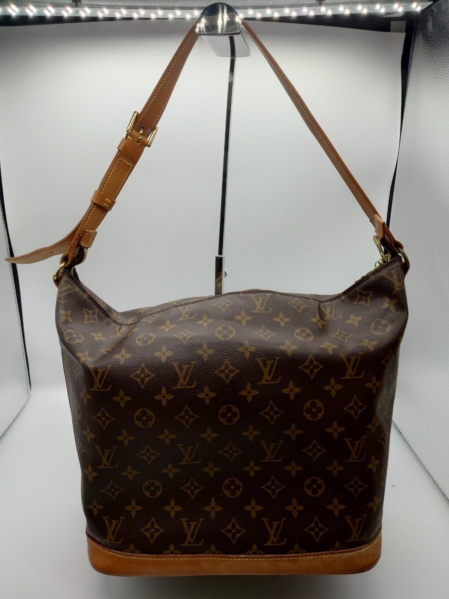 LOUIS VUITTON アムファースリー バニティスター シャロン LOUIS VUITTON アムファースリー バニティスター シャロン