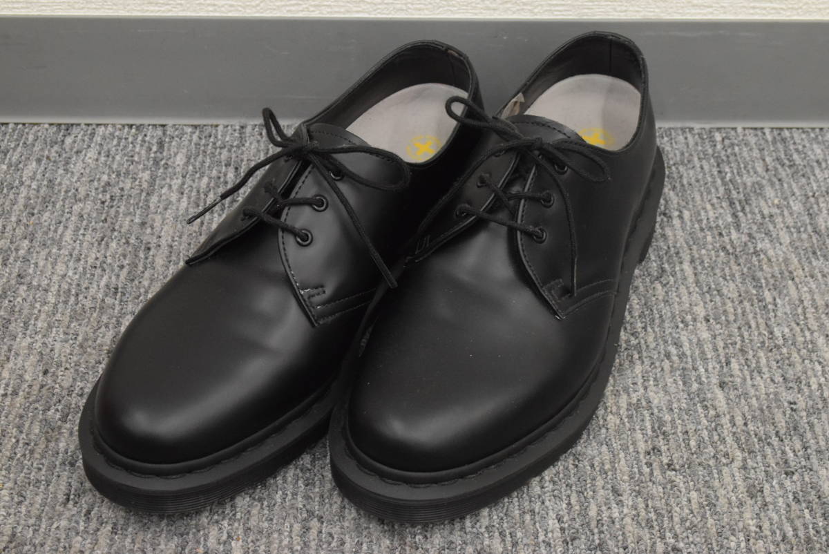 美品　ドクターマーチン　革靴 I☆DR.MARTENS ドクターマーチン ブラック AW006 CL07T UK8 USM9 42EU