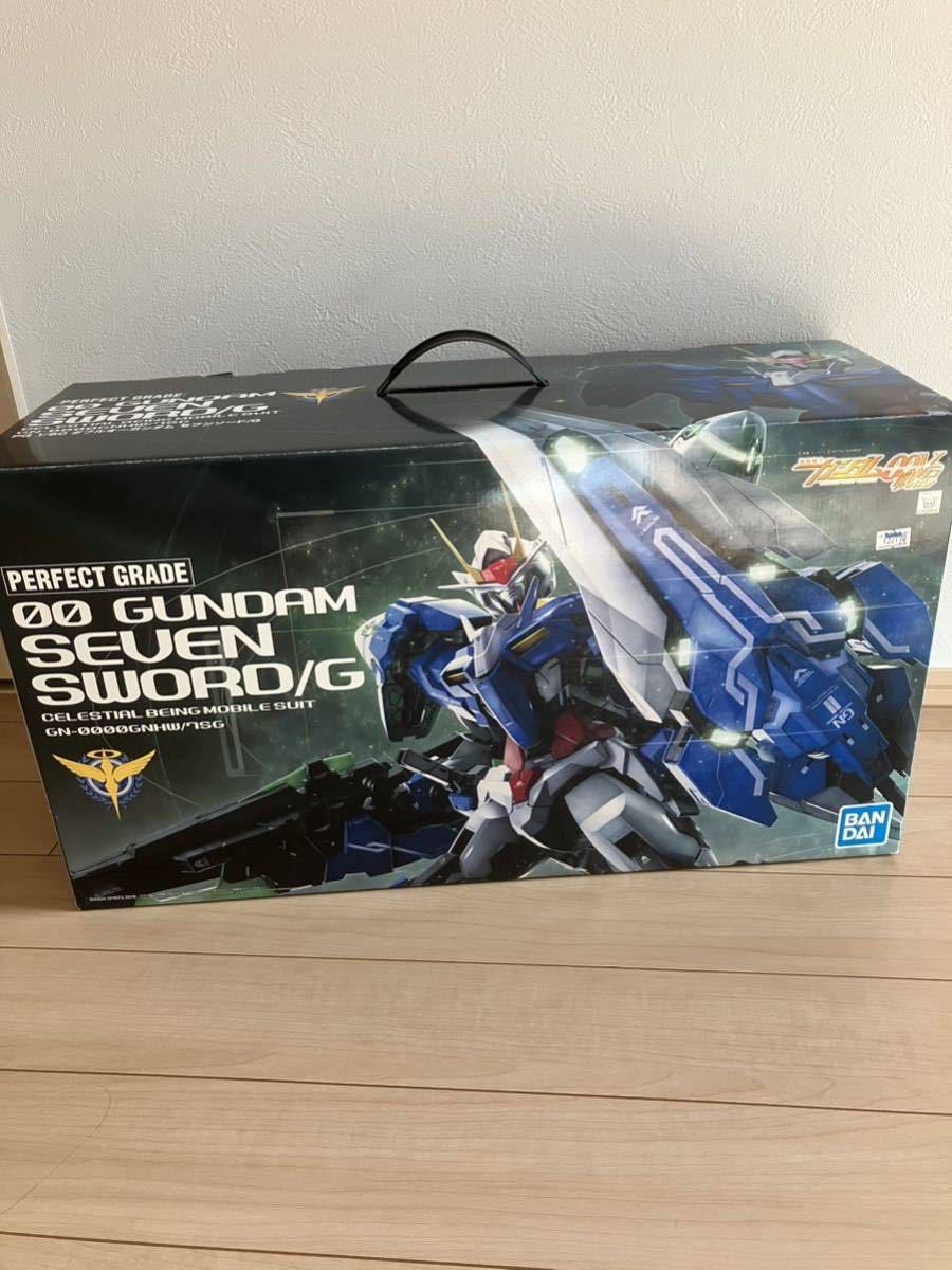 ガンダムダブルオー パーフェクトグレードプラモデル PG 1⁄60