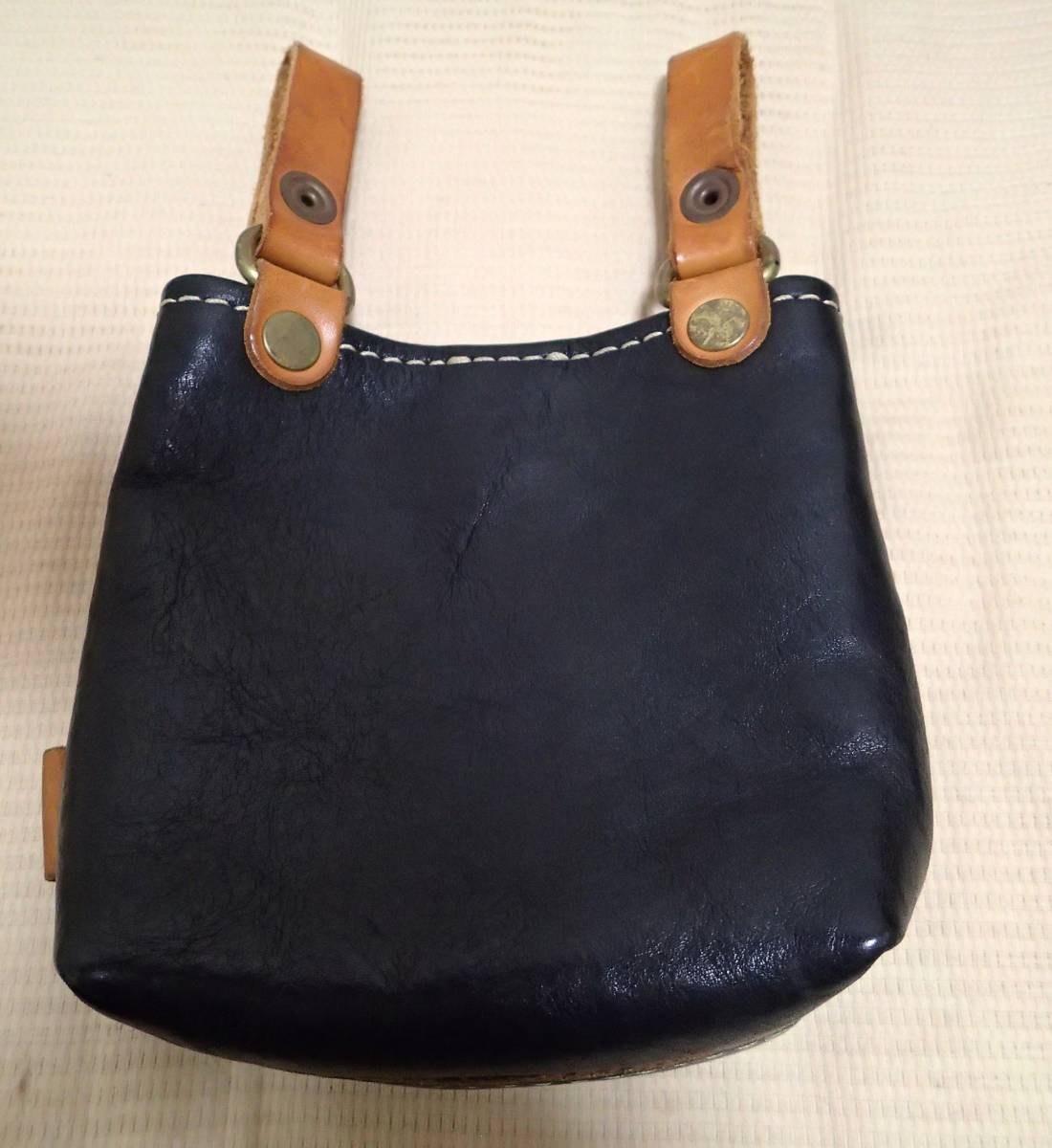 HERZ ベルトポーチ/レザー 大工さんの腰袋的ベルトポーチ 中古 美品