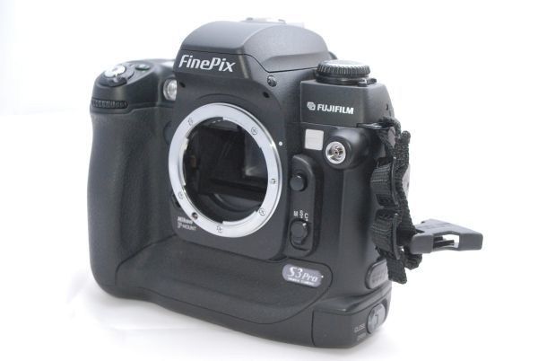 ☆美品 フジフイルム FUJIFILM FINEPIX S3 PRO ボディ