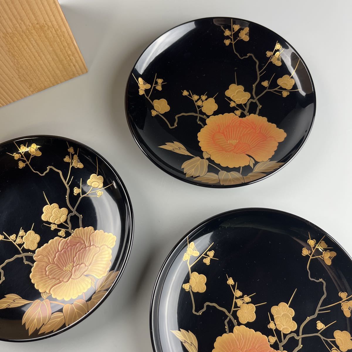 輪島 平野器店 輪島塗 牡丹 金蒔絵 黒塗 銘々皿 五客 茶懐石道具 伝統 