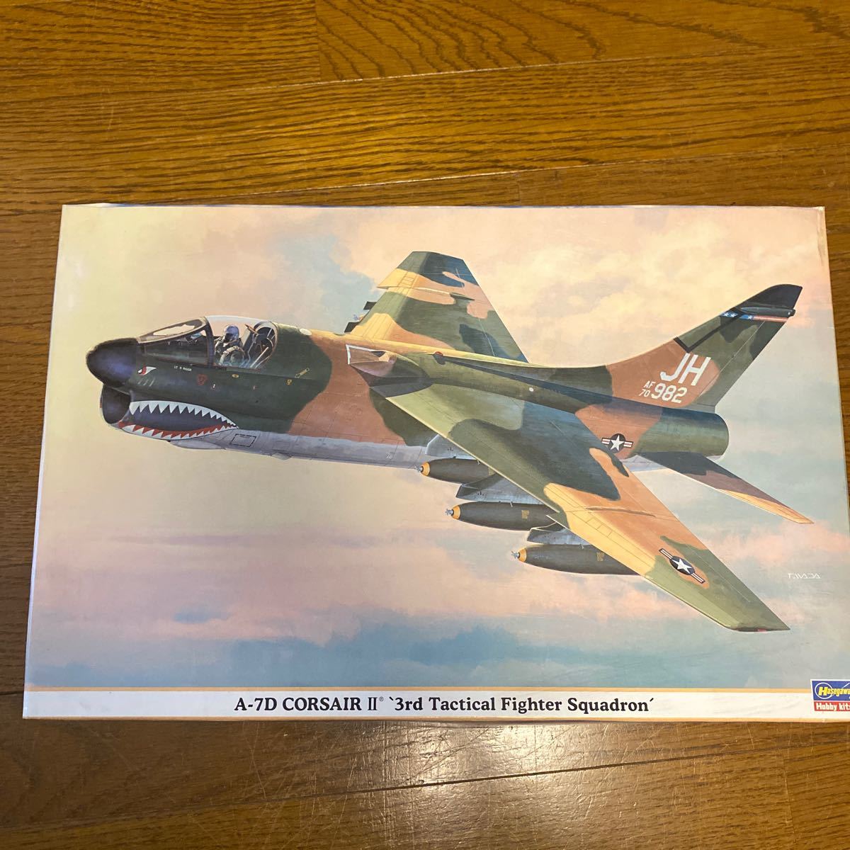 ハセガワ A-7D コルセアII 第3戦術戦闘飛行隊 （1/48スケール 09830）