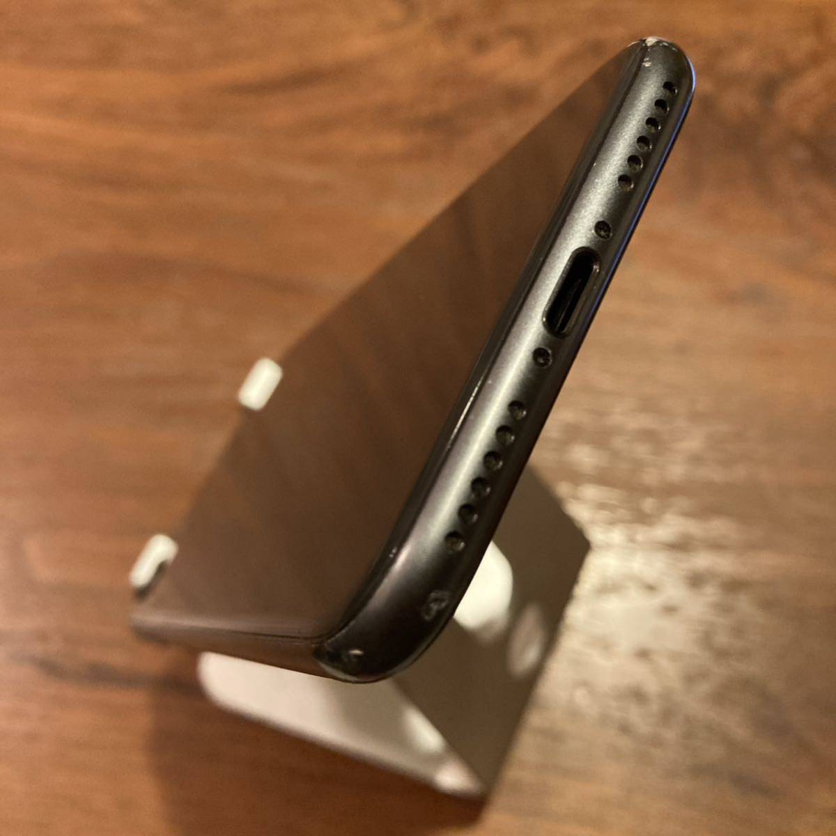 iPhone8 SIMフリー 64GB バッテリー容量82% スペースグレー SIMロック