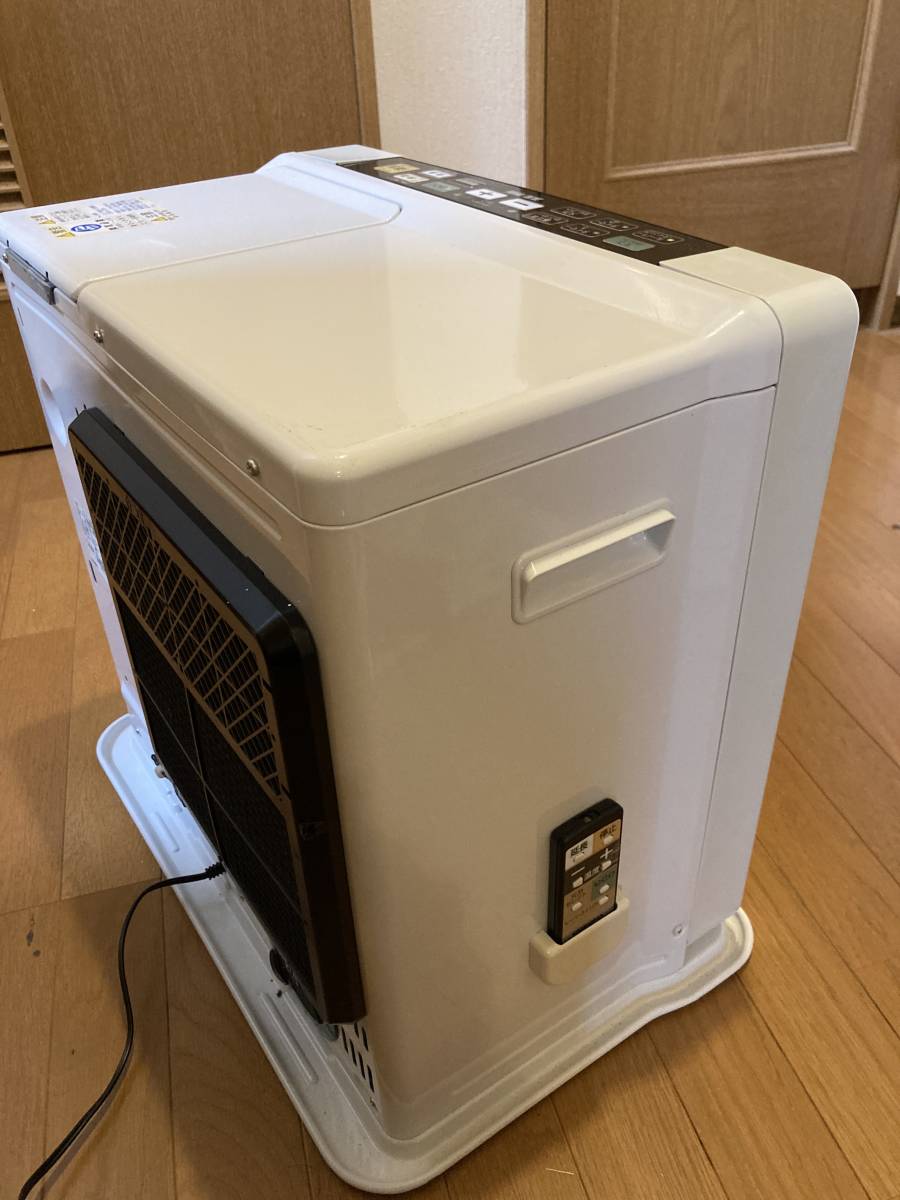 コロナ 石油ファンヒーター FH－W5717BY リモコン付き 大火力 少し