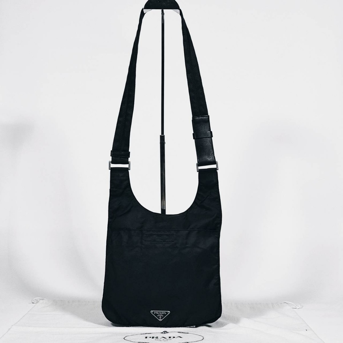定番人気，安い 『1円~ プラダ 美品 希少 PRADA ショルダーバッグ 三角 