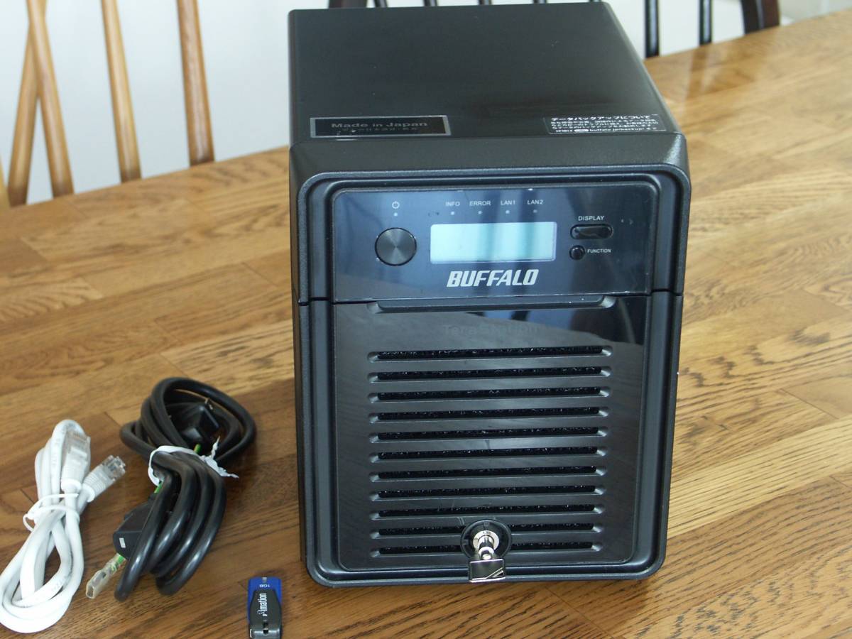 良品バッファローNAS「TS3400DN」(デュアルコアCPU) TeraStation