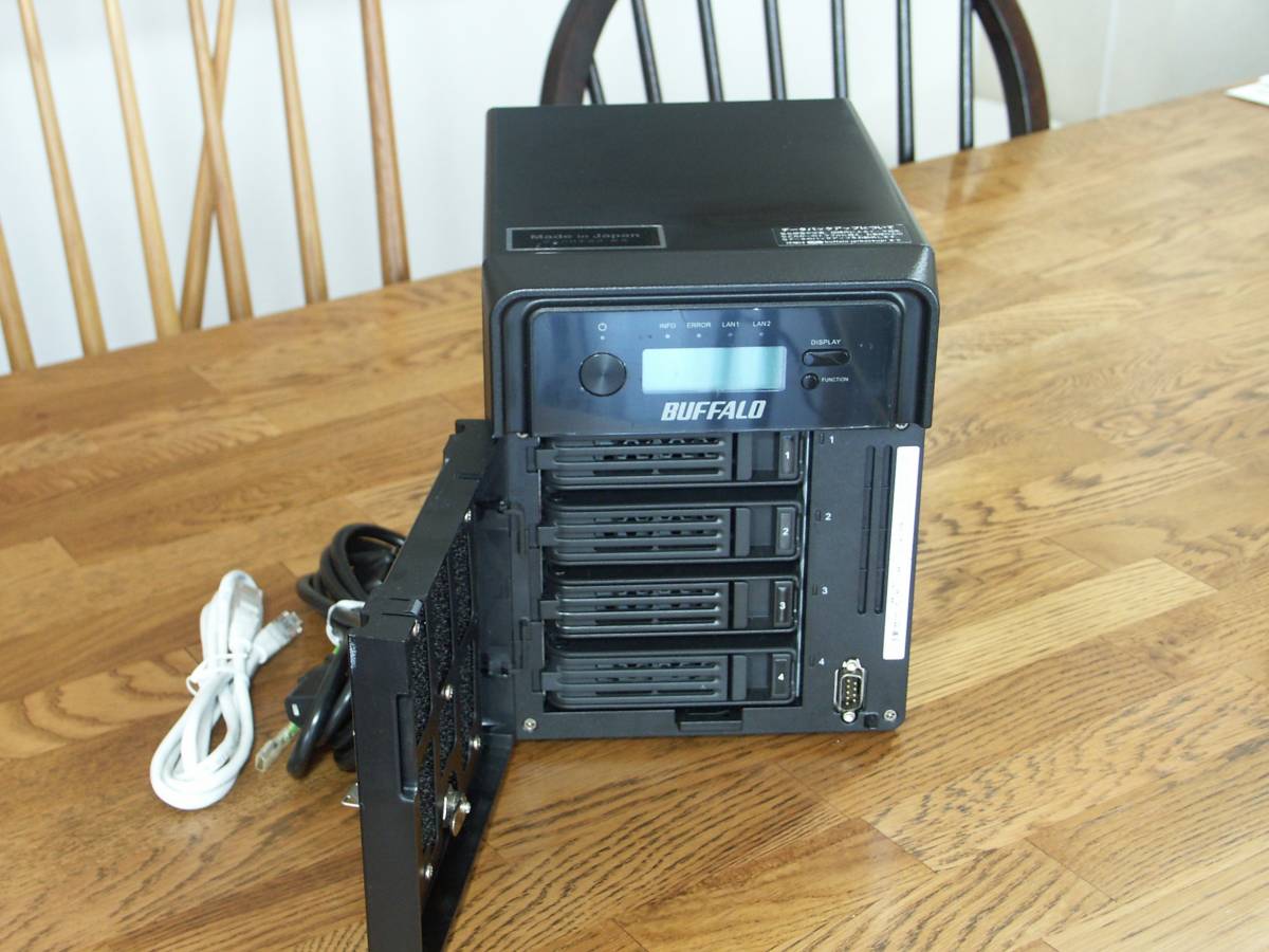 良品バッファローNAS「TS3400DN」(デュアルコアCPU) TeraStation