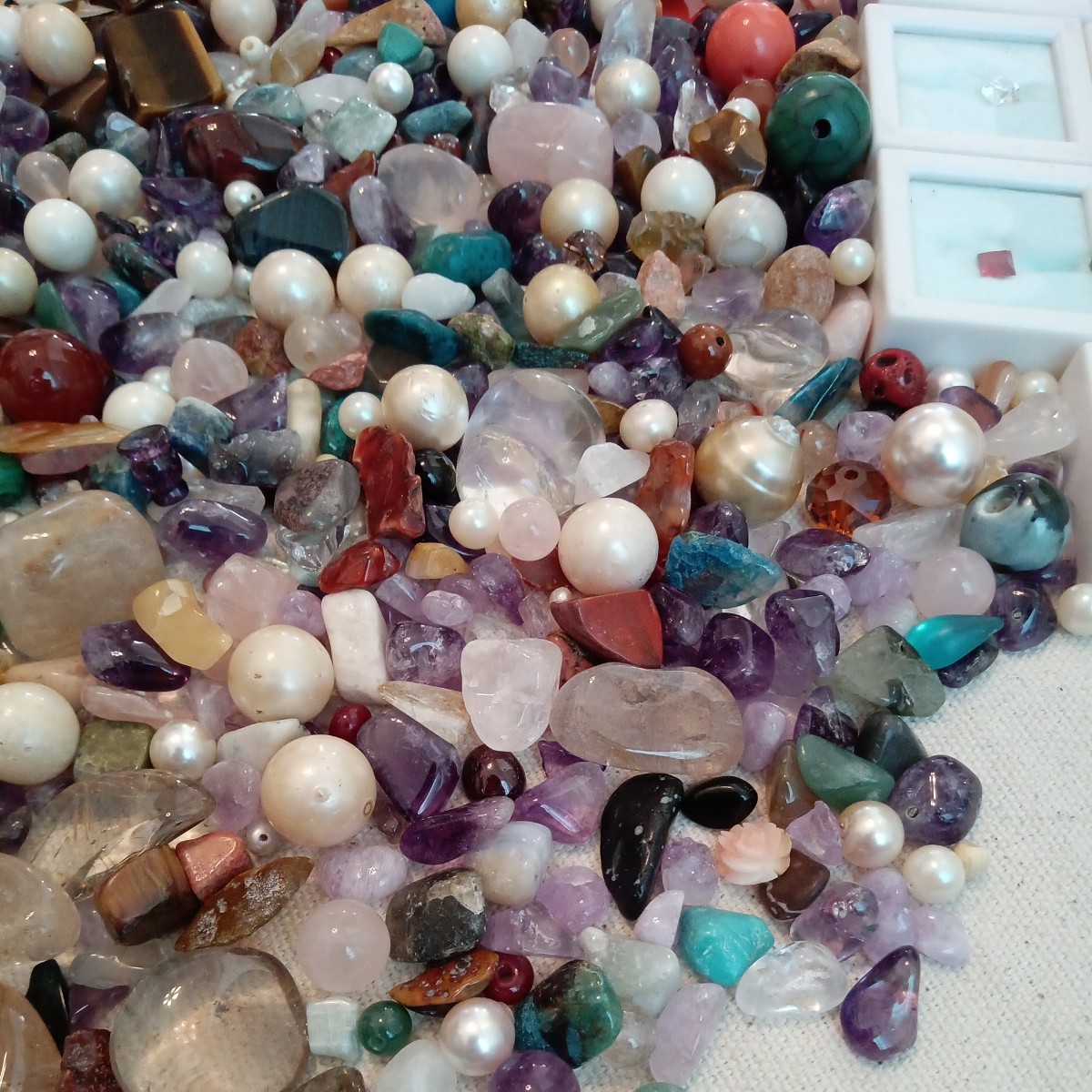 大量 ルース 裸石 色石 宝石 真珠 天然石 まとめてセット 約1816g