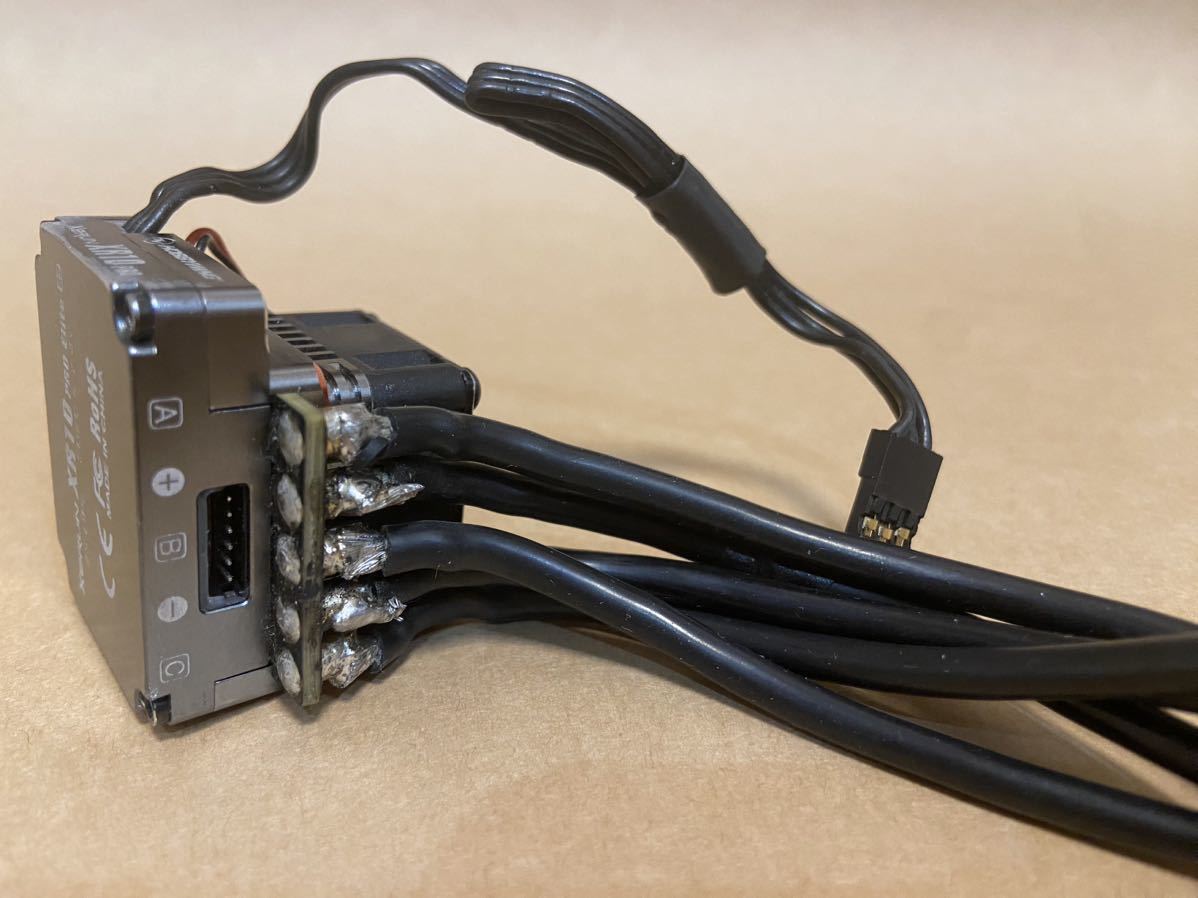 送料無料☆中古ESC(アンプ)☆HOBBYWING ホビーウイング XeRUN XR10 PRO