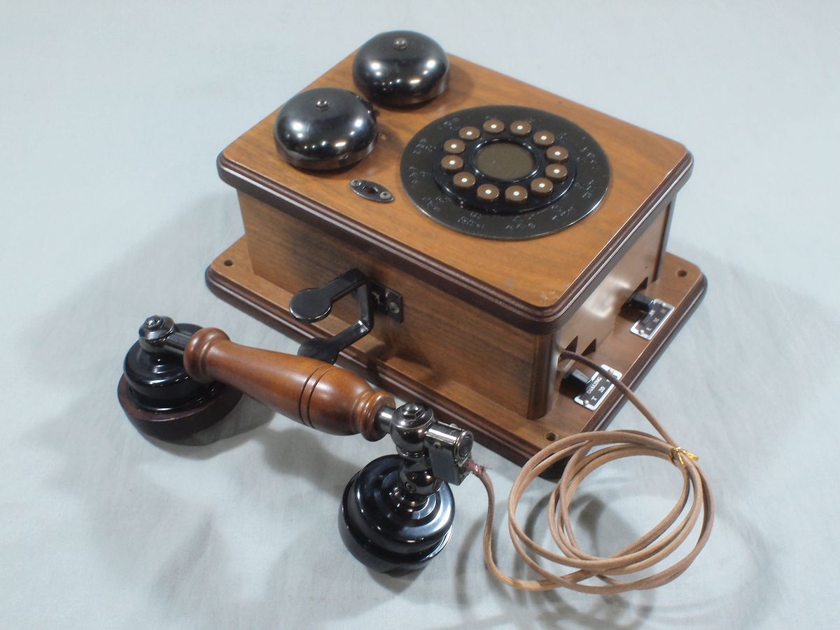 □② ユピテル工業 CL-D50 クラシックテレフォン 木製 壁掛け電話機