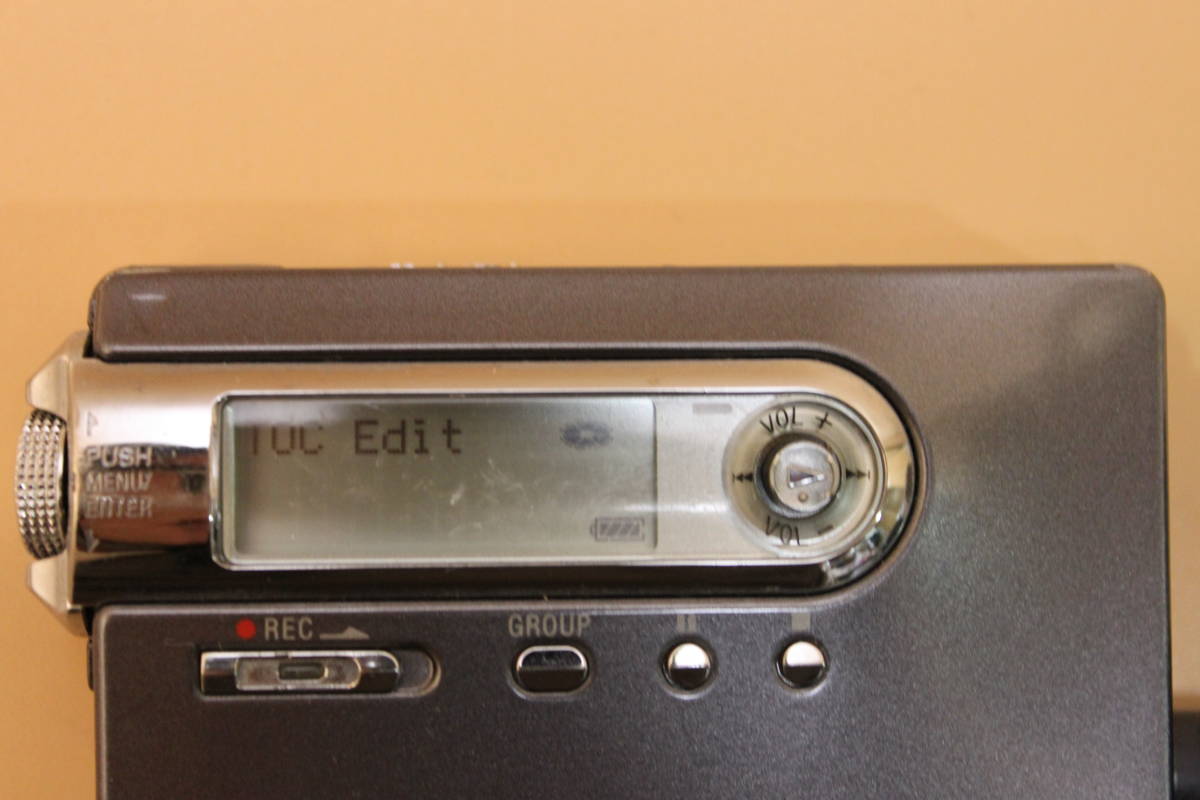 動作品 乾電池ケース付 SONY MZ-N10 NetMD Portable MD Player WALKMAN