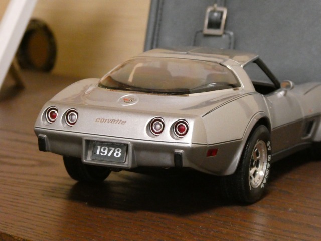 1⁄18 UT models CHEVROLET 1/18 UTMODELS UTモデル シボレーコルベット