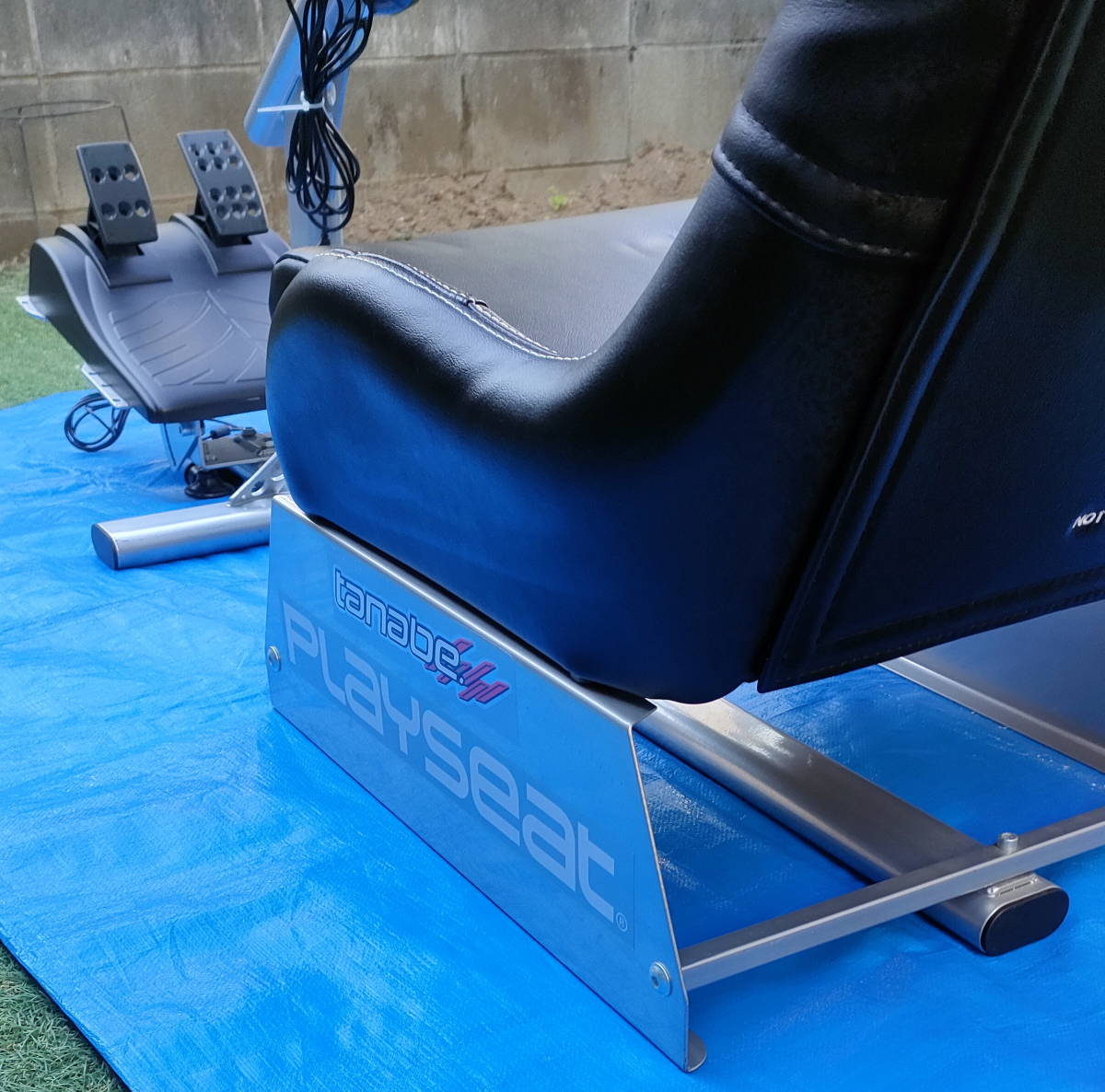 Playseats プレイシート 車 カーゲーム レーシング椅子　中古　※引き取り限定の方対象※東京都