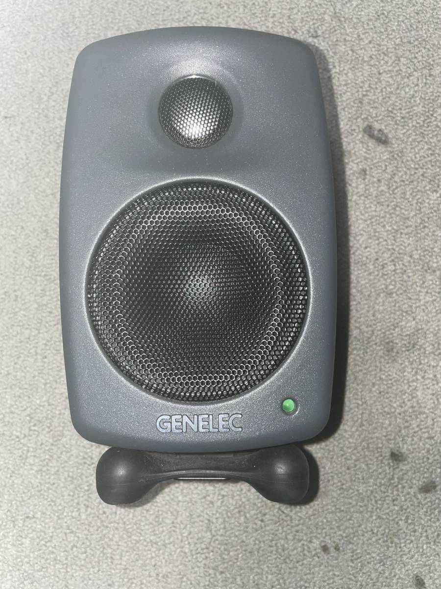 楽器、器材 GENELEC 6010B ペア パワードモニタースピーカー 1台動作不良品