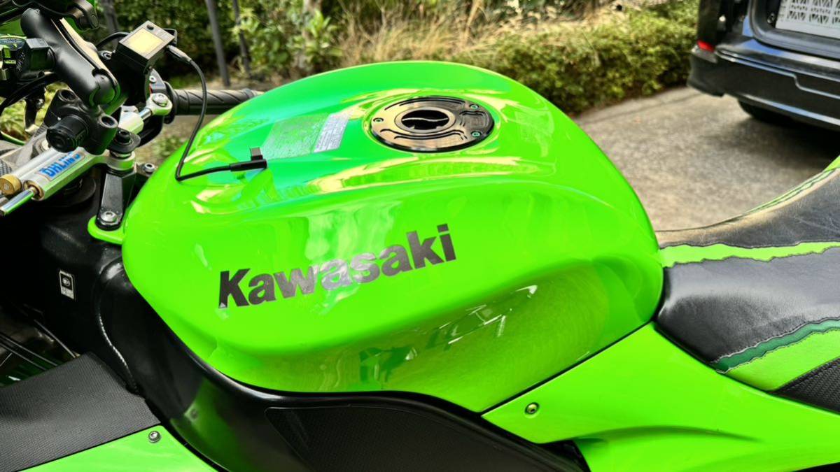 ZX10R C型 燃料タンク 割引バイク 190501.KZX-10R'04-05○ ポンプ ZX-10R