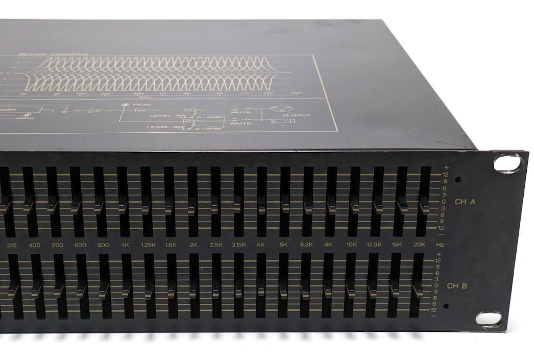 YAMAHA Q2031A グラフィックイコライザー YAMAHA ヤマハ Q2031A