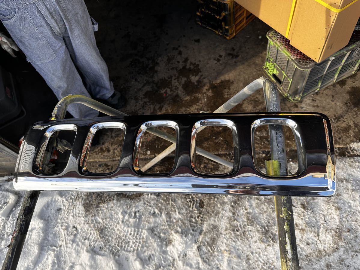 JB23W 前期 SUZUKI Jimny ジムニー ラジエーターグリル 平成11年 メッキ グリル 美品