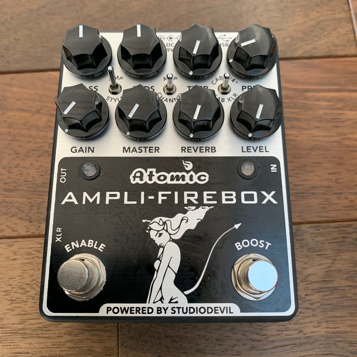 Atomic ampli-firebox アンプシミュレーター プリアンプ