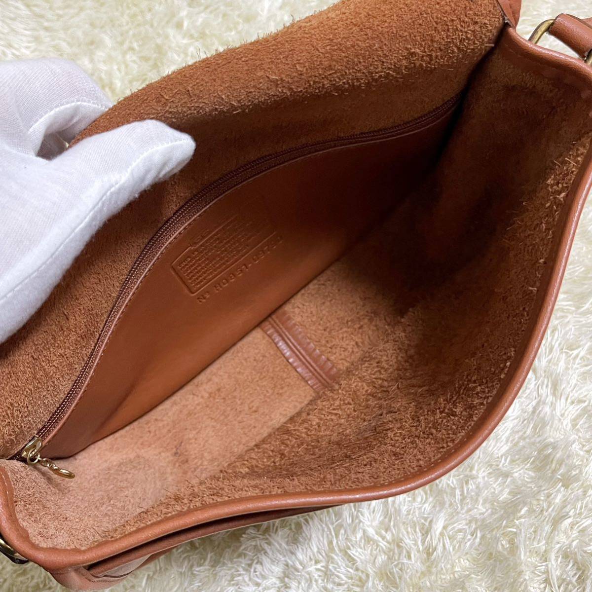 美品》オールドコーチ ショルダーバッグ ターンロック グラブ 