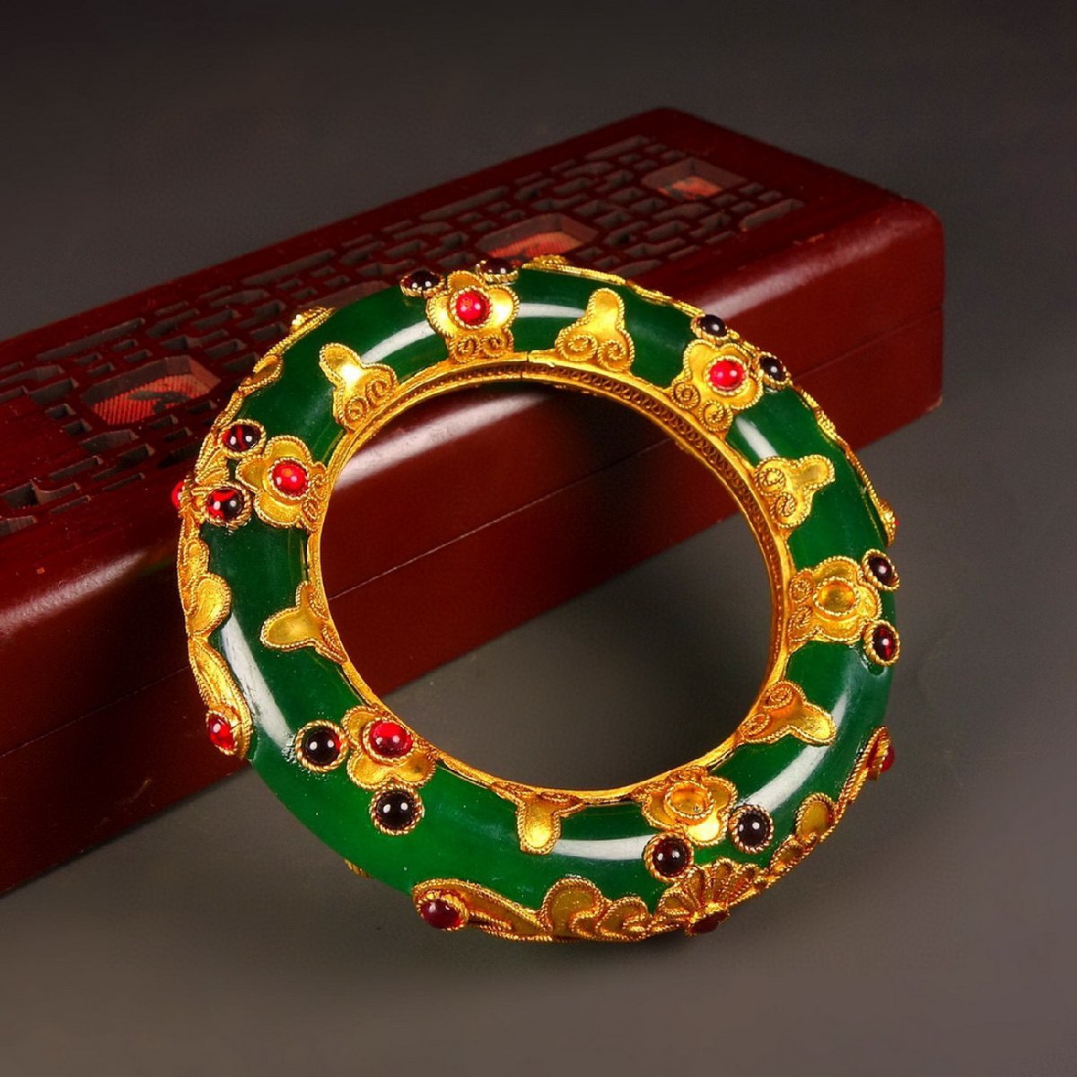 清】某有名収集家買取品 中国・清時代 天然翡翠 腕輪一双 極細工 古