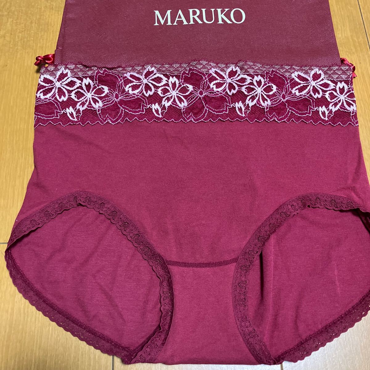 美品 限定色 マルコ 補正下着 MARUKO アヴァンセ サクラ ショーツ LL 