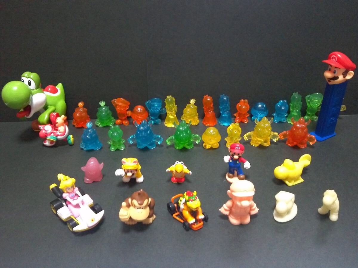 スーパーマリオ レトロセット☆ フィギュア・ソフビ・PEZ・消しゴム