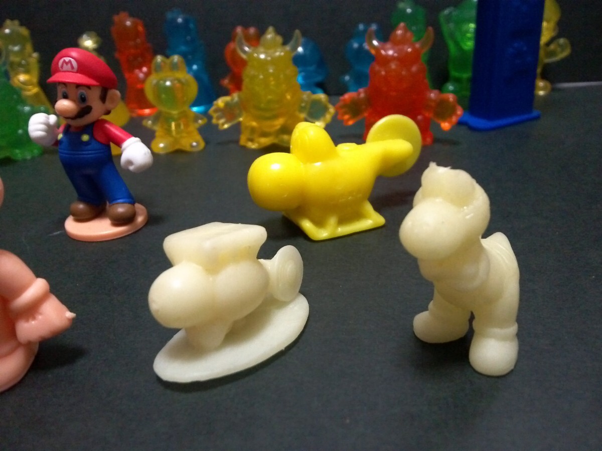 スーパーマリオ レトロセット☆ フィギュア・ソフビ・PEZ・消しゴム