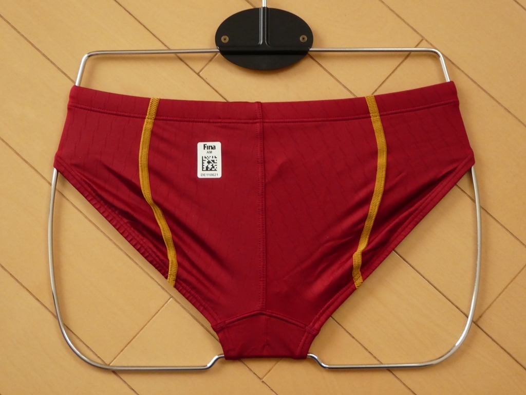 新品△アリーナ 競泳水着[X-PYTHON2] L レッド (競パン)(Lサイズ以上